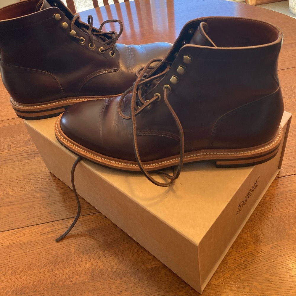 Grant Stone Diesel Boot. Size 11.5 D. B grade with no noticeable defect.
